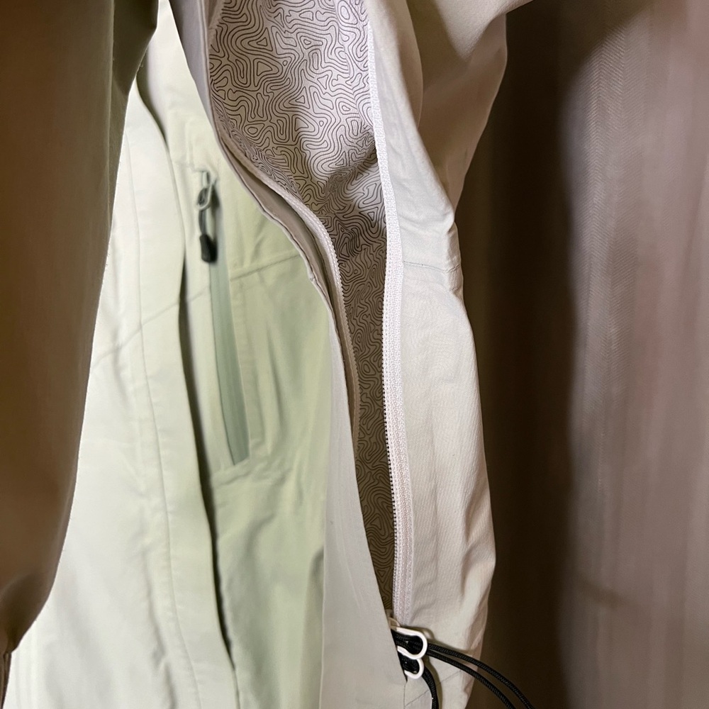 Outdoor Research Women’s Panorama Point Jacket size M - Picture 4 of 14